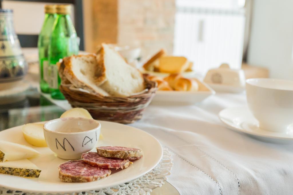 Podere Orto Wine Country House Trevinano Ngoại thất bức ảnh